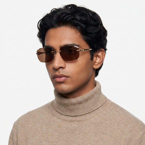 Chandelier sunglasses worn — Ormont Paris