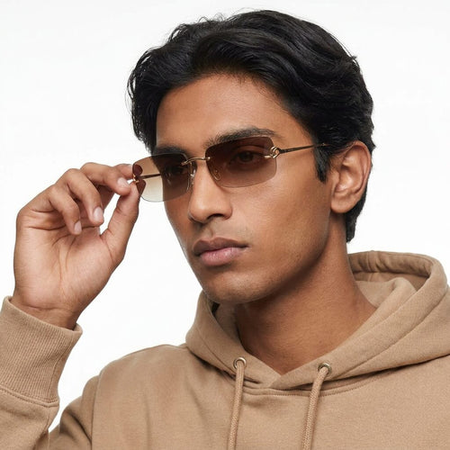 Aurore sunglasses worn — Ormont Paris